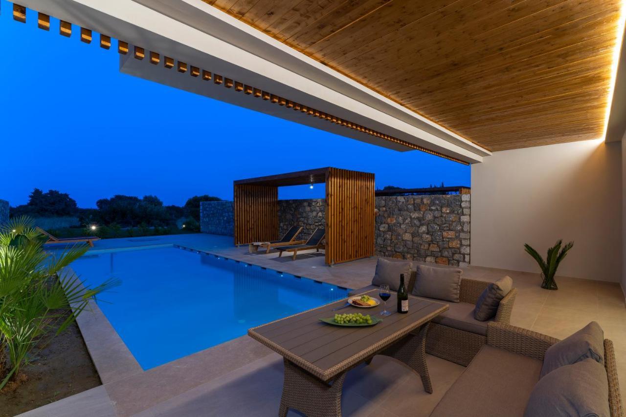 Aethrion Villas & Suites Gennadi Ngoại thất bức ảnh