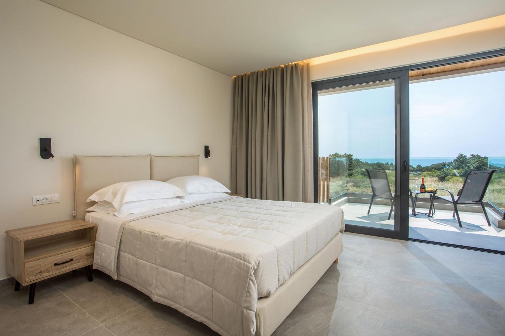 Aethrion Villas & Suites Gennadi Ngoại thất bức ảnh