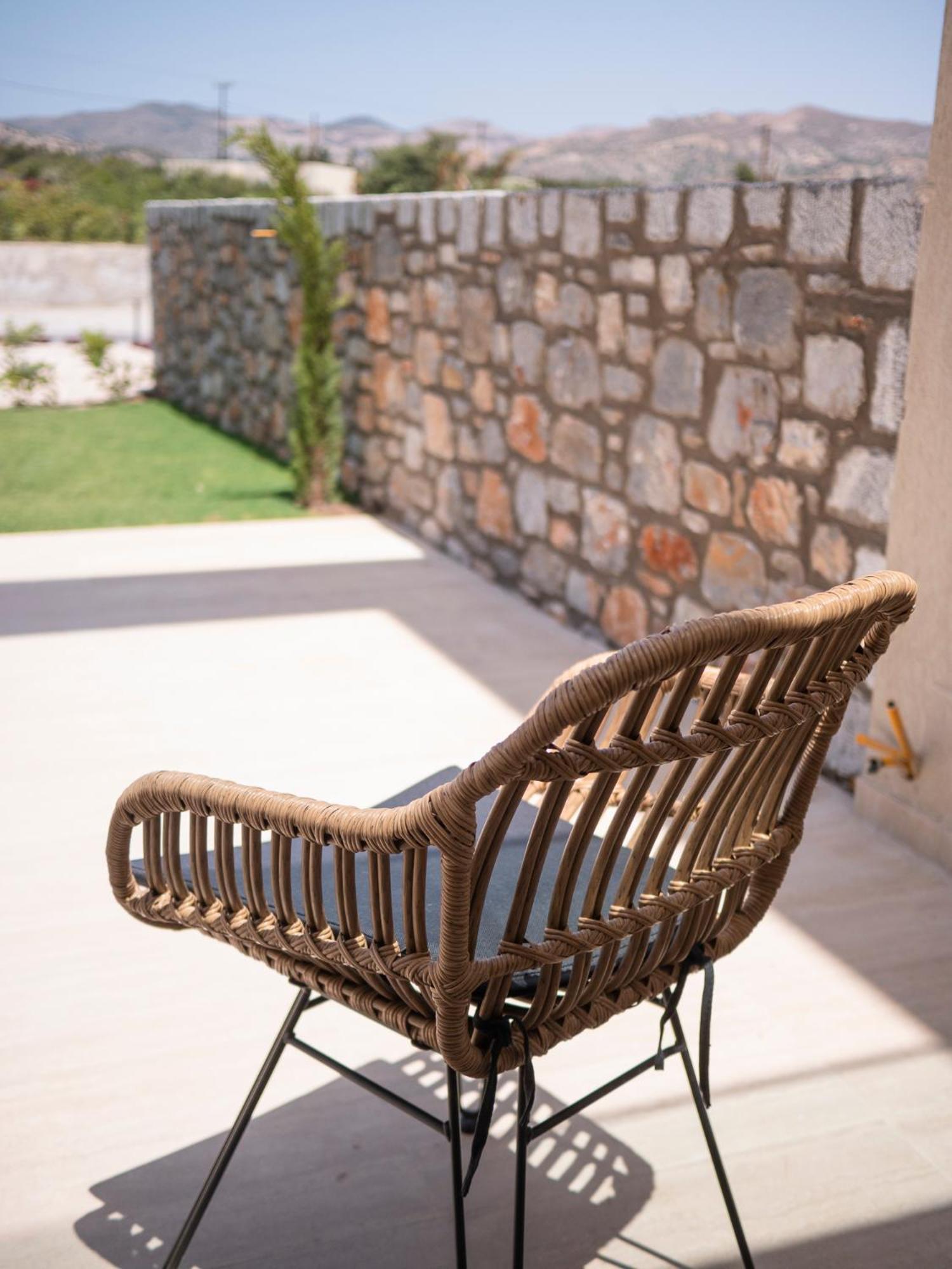 Aethrion Villas & Suites Gennadi Ngoại thất bức ảnh