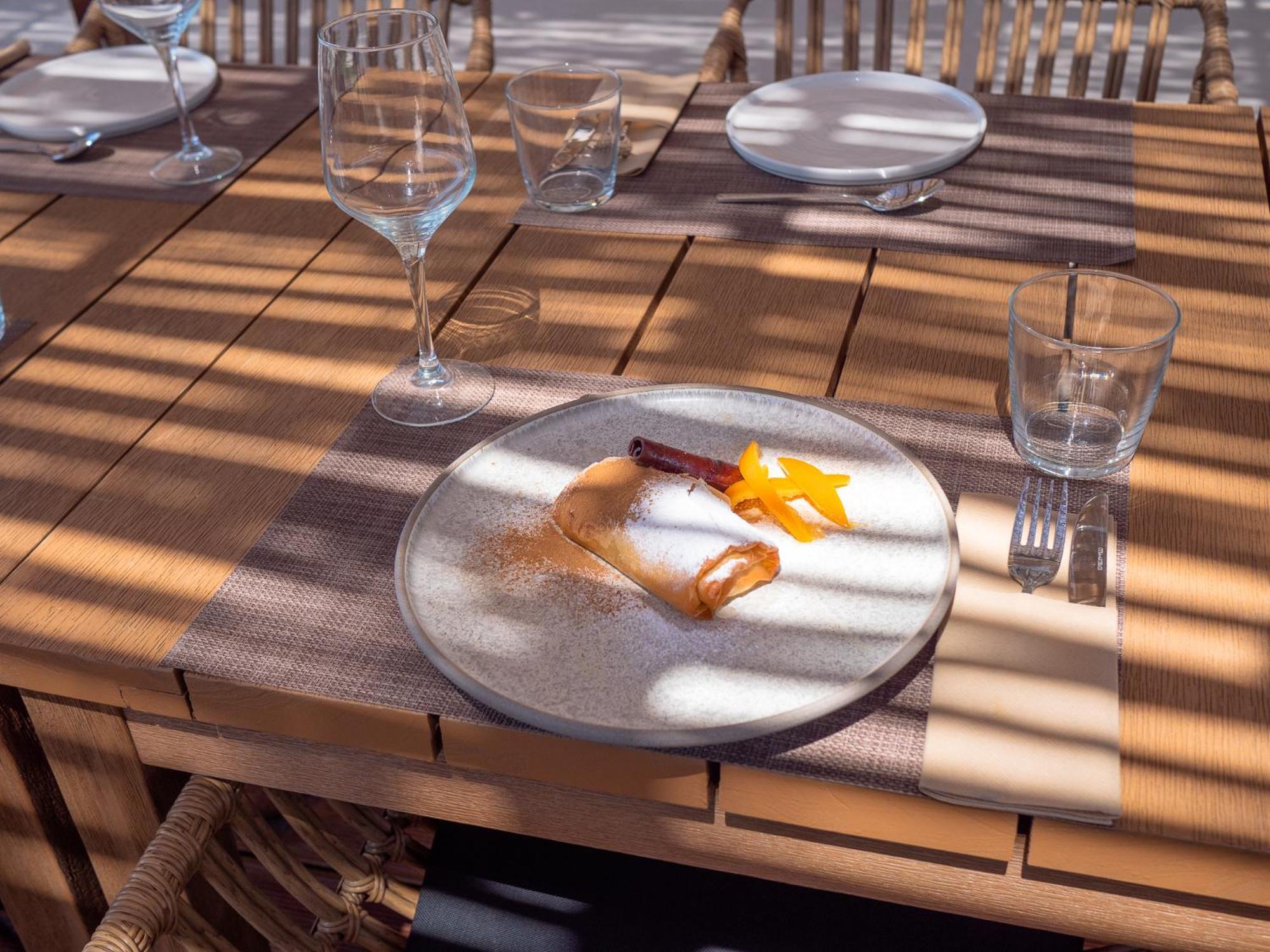 Aethrion Villas & Suites Gennadi Ngoại thất bức ảnh