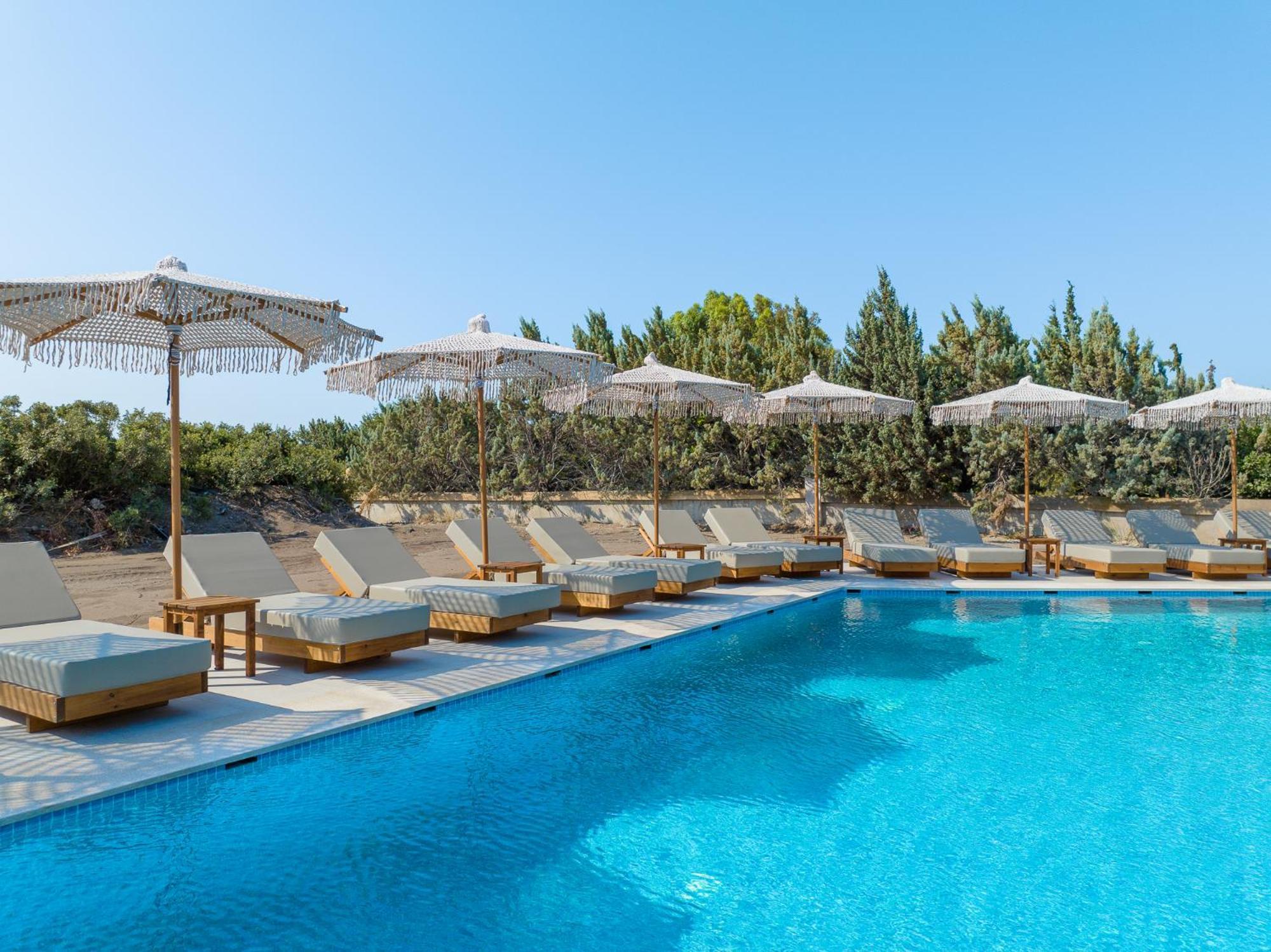 Aethrion Villas & Suites Gennadi Ngoại thất bức ảnh